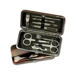 MANICURE SET (9 DELIG) VAN MEDEX