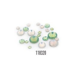 118320 - Frosted Rhinestones White & Green 270pcs - 6 sizes